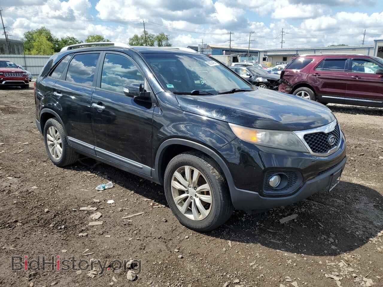 2011 KIA SORENTO - VIN: 5XYKT4A25BG142073 - Фото 4