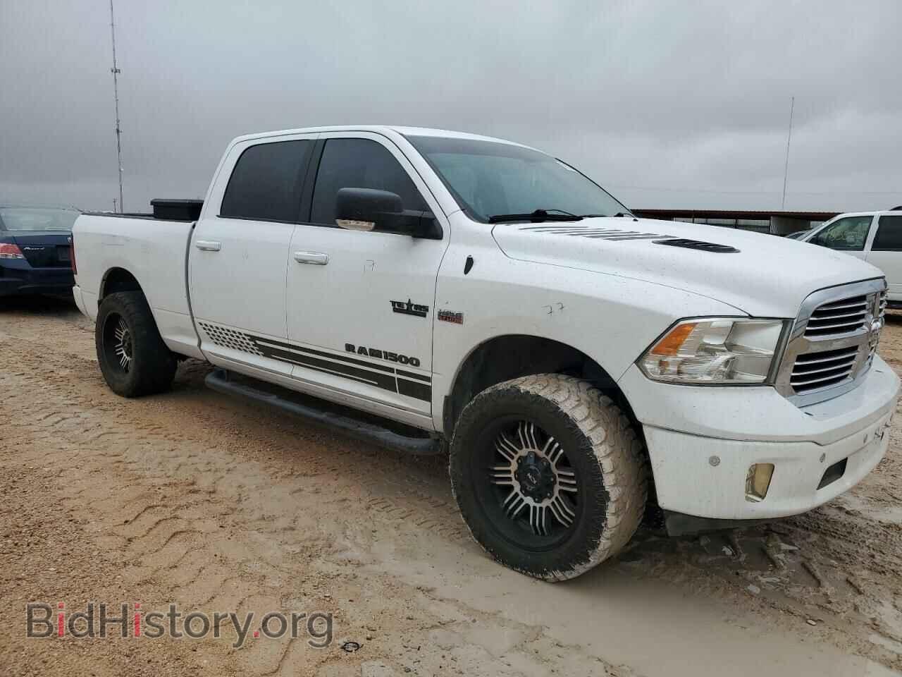 2019 RAM 1500 - VIN: 1C6RR7TT3KS597011 - Photo 4