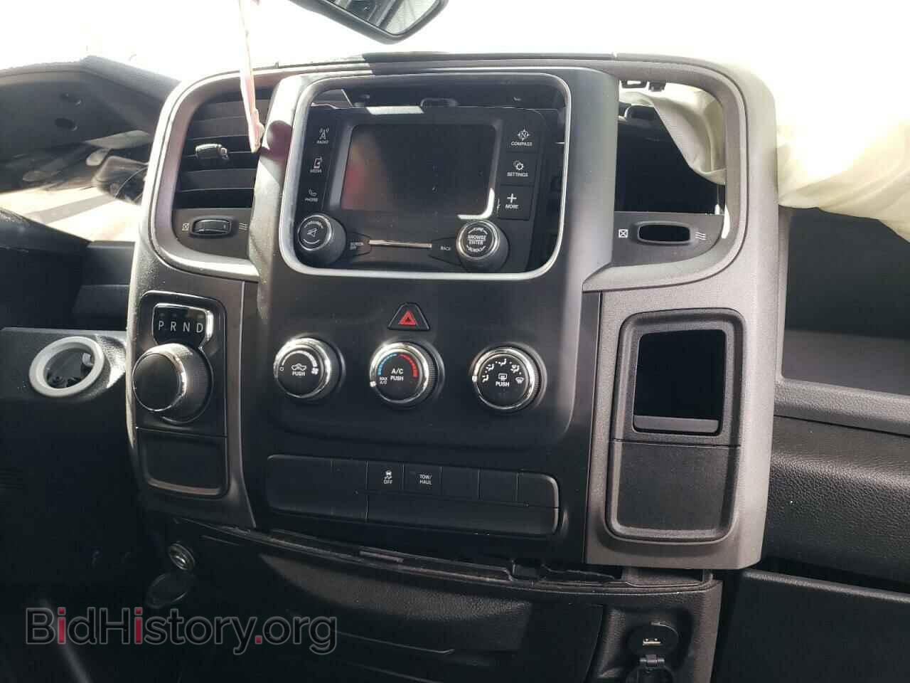 2015 RAM 1500 - VIN: 3C6RR6KT3FG683184 - Фото 9