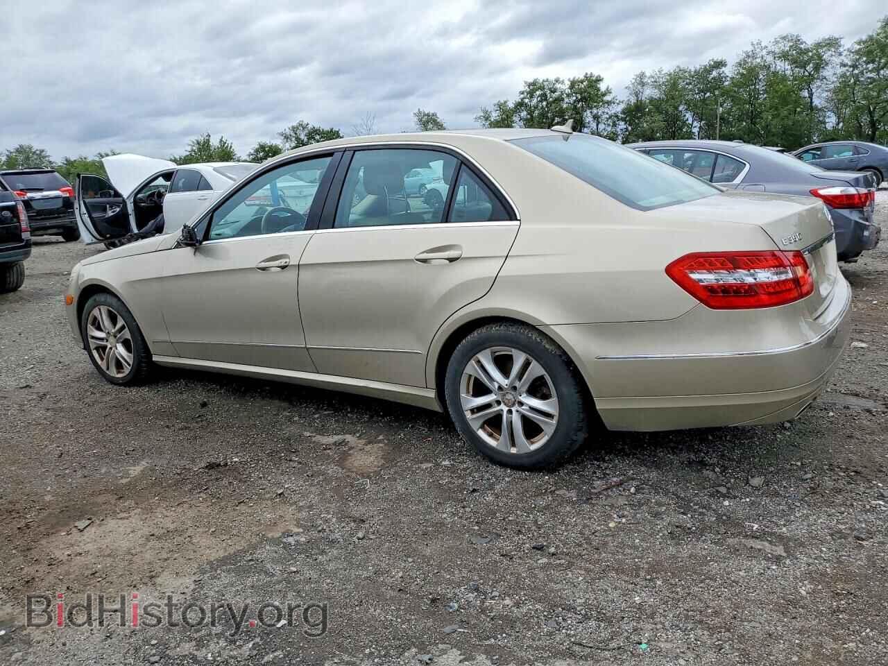 2010 MERCEDES-BENZ E-CLASS - VIN: WDDHF8HBXAA155405 - Фото 2