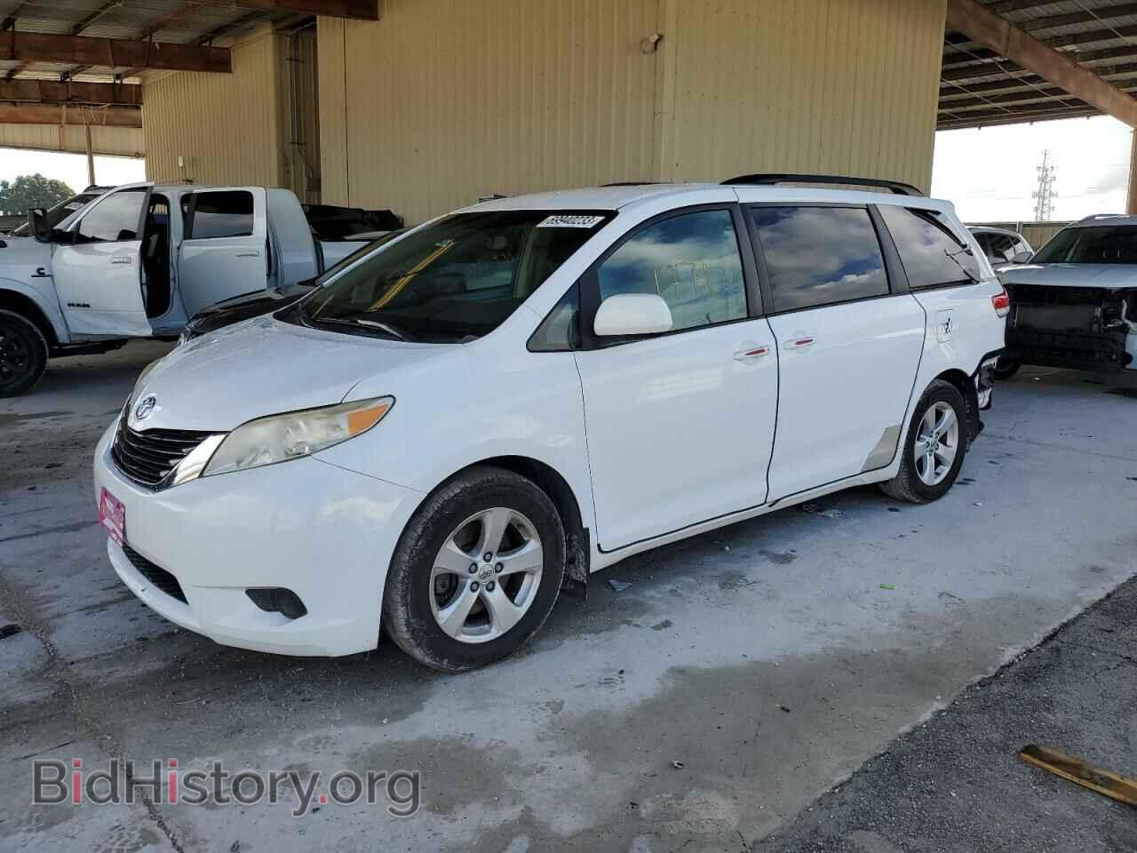 Photo 5TDKK3DC8DS349645 - TOYOTA All Models 2013