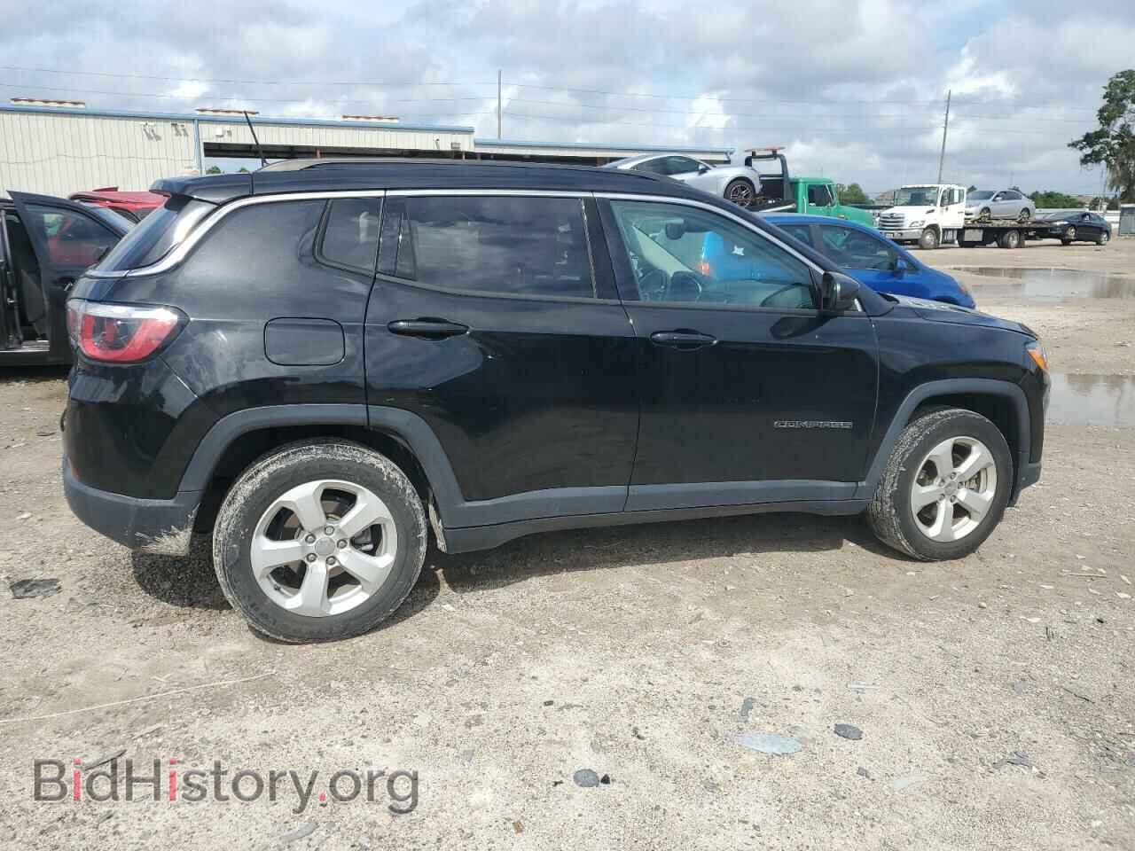 2018 JEEP COMPASS - VIN: 3C4NJCBB4JT425213 - Фото 3