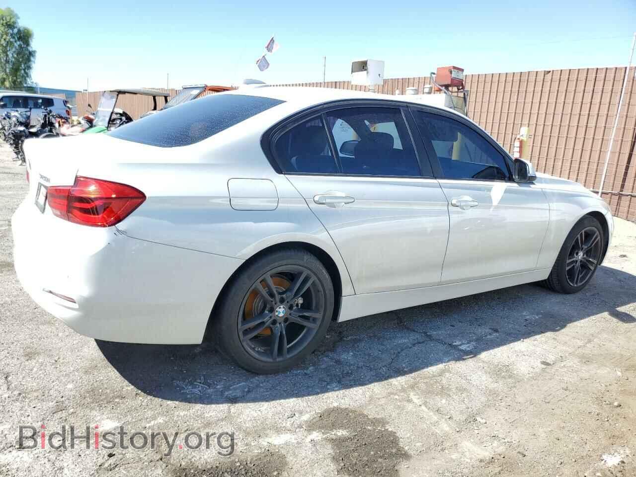 2017 BMW 3 SERIES - VIN: WBA8A9C53HK619989 - Фото 3