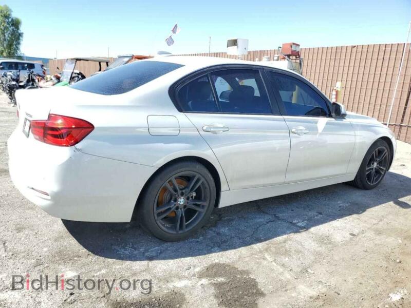 2017 BMW 3 SERIES (VIN WBA8A9C53HK619989) — фото 3 из 12