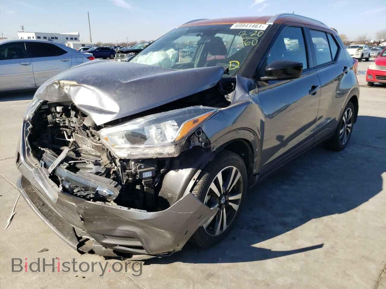 2019 NISSAN KICKS - VIN: 3N1CP5CU3KL556980 - Фото 2