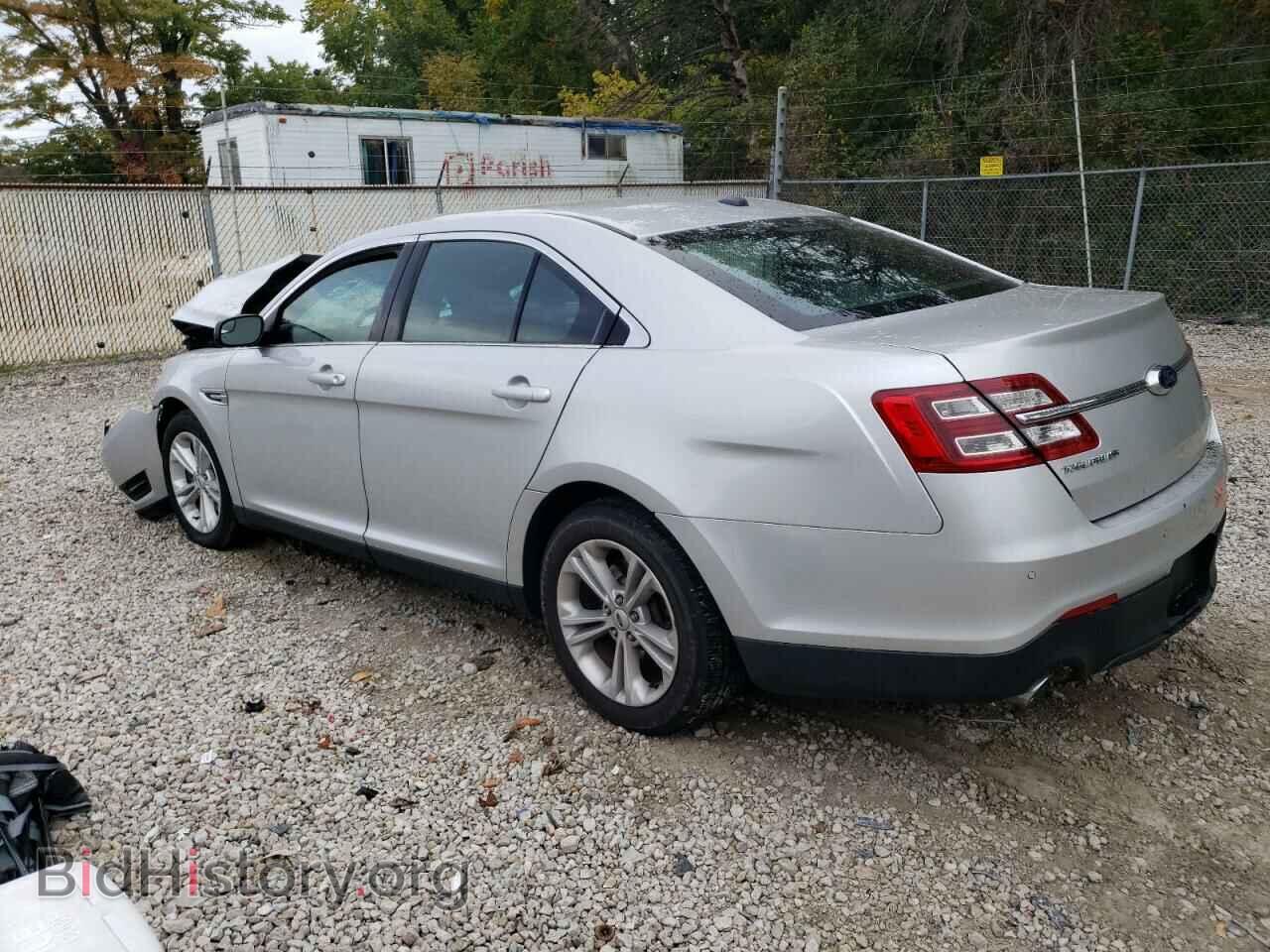 2015 FORD TAURUS - VIN: 1FAHP2E82FG179608 - Photo 2