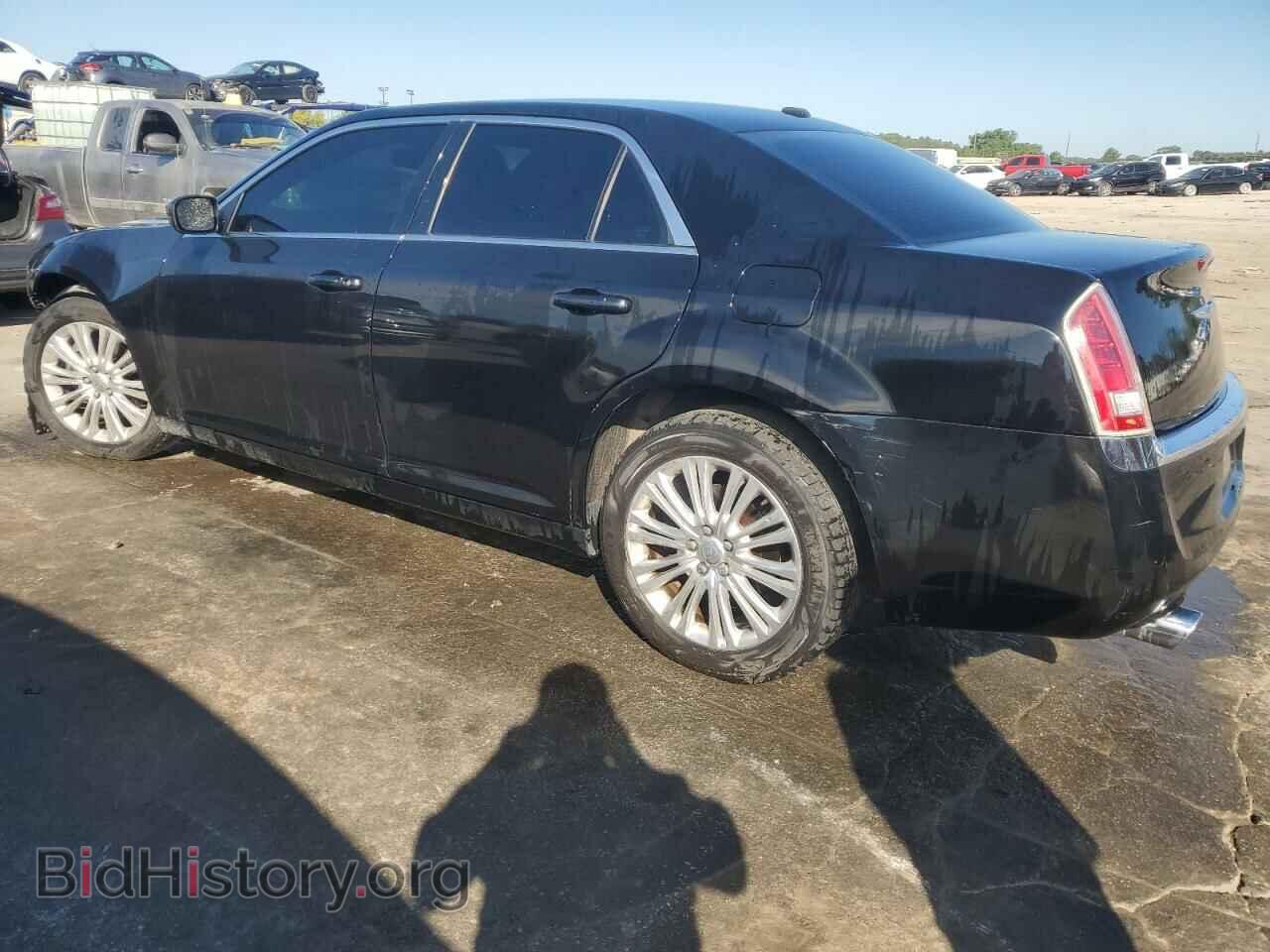 2014 CHRYSLER 300 - VIN: 2C3CCARGXEH356070 - Фото 2