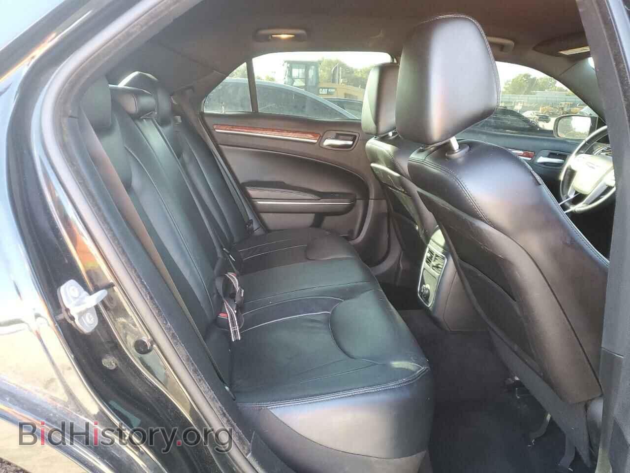2014 CHRYSLER 300 - VIN: 2C3CCARGXEH356070 - Фото 10