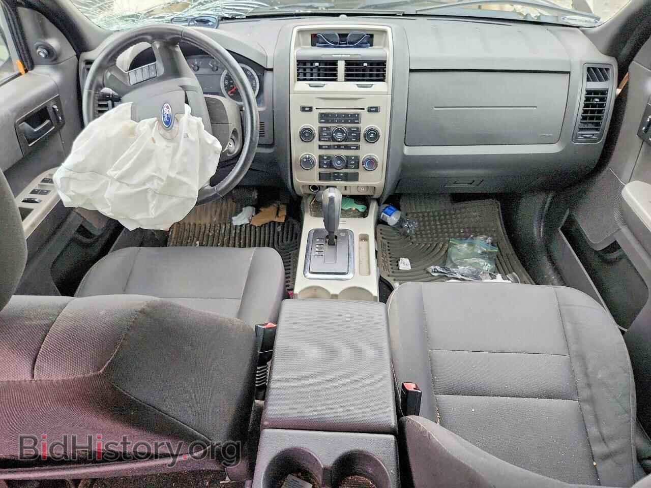 2011 FORD ESCAPE - VIN: 1FMCU0D72BKB03187 - Фото 8