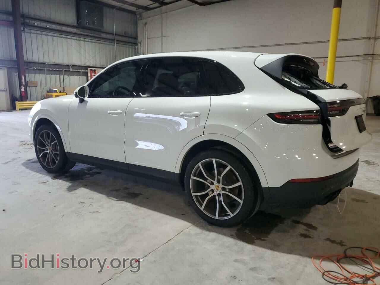 2019 PORSCHE CAYENNE - VIN: WP1AA2AYXKDA19358 - Photo 2