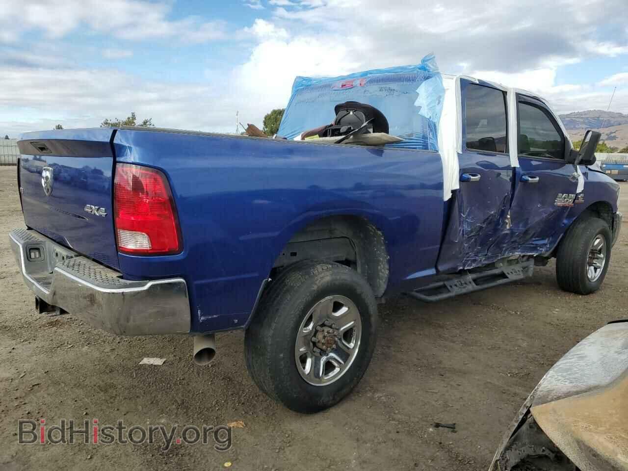 2017 RAM All Models - VIN: 3C6UR5DL7HG537987 - Photo 3