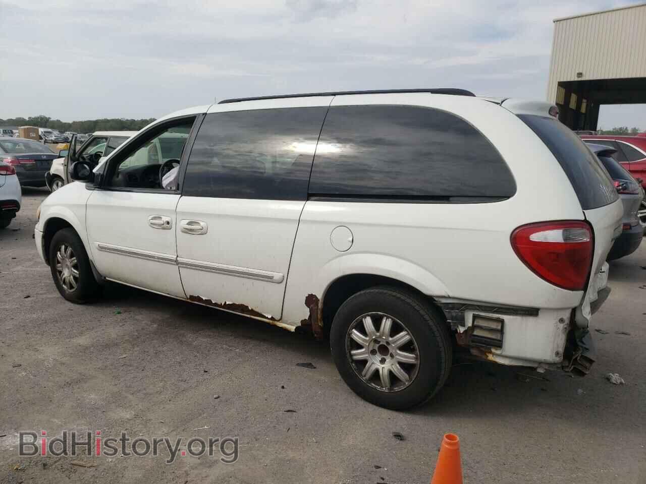 2006 CHRYSLER MINIVAN - VIN: 2A4GP54L26R849065 - Фото 2