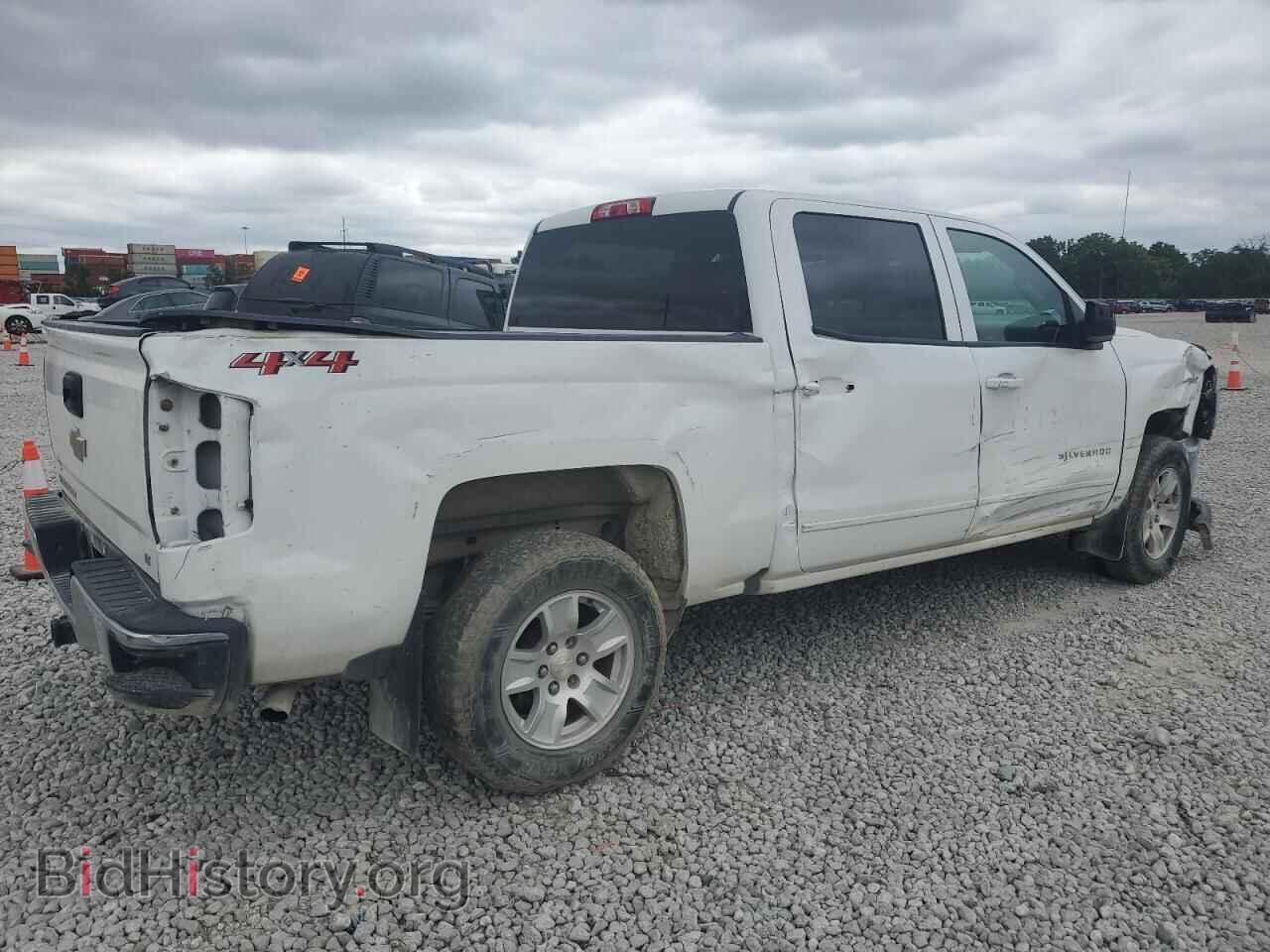 2018 CHEVROLET ALL Models - VIN: 3GCUKREC8JG164337 - Фото 3
