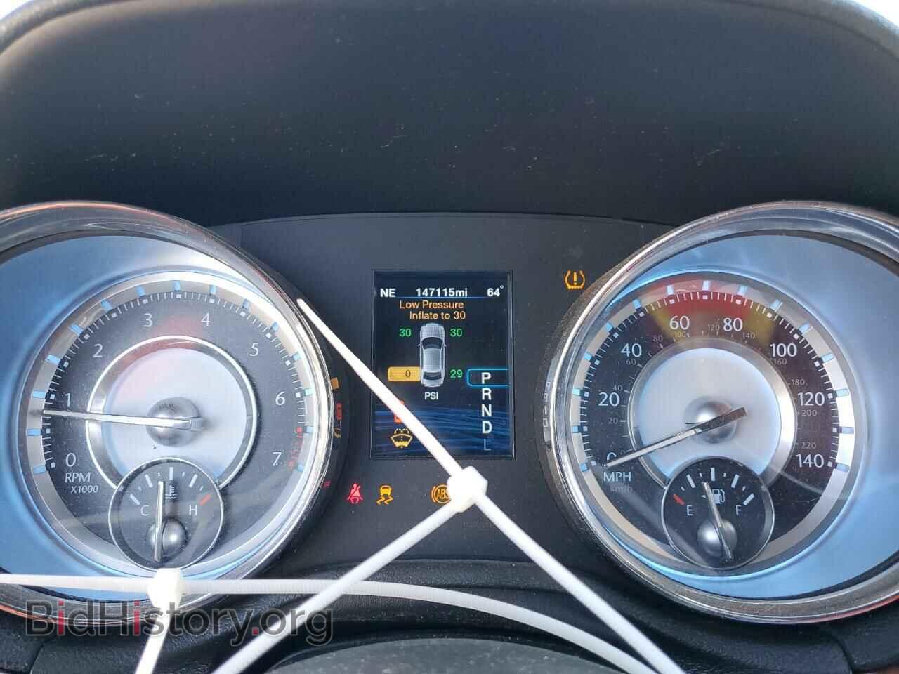 2012 CHRYSLER 300 - VIN: 2C3CCACG5CH272616 - Фото 9
