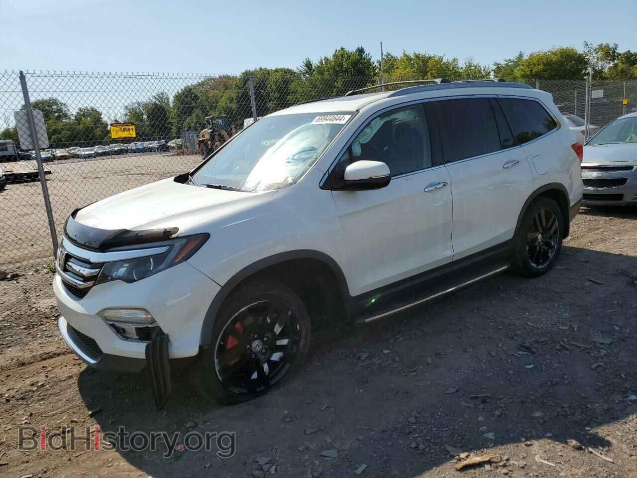 Photo 5FNYF6H00HB001557 - HONDA PILOT 2017