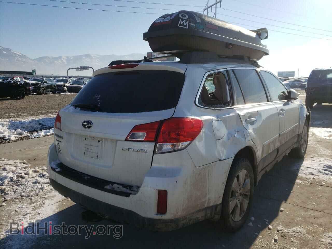 2012 SUBARU OUTBACK - VIN: 4S4BRCJC4C3300549 - Photo 4