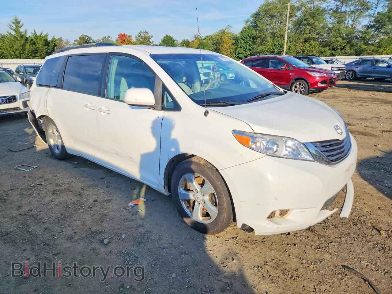 2011 TOYOTA SIENNA - VIN: 5TDKK3DC0BS122995 - Фото 4