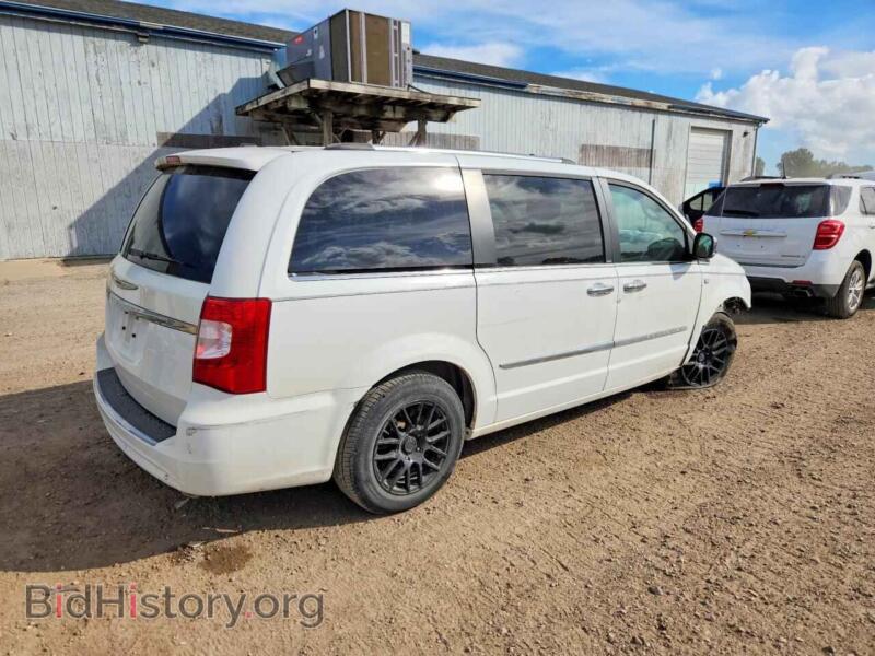 2014 Chrysler MINIVAN (VIN 2C4RC1CGXER252249) — photo 3 of 16