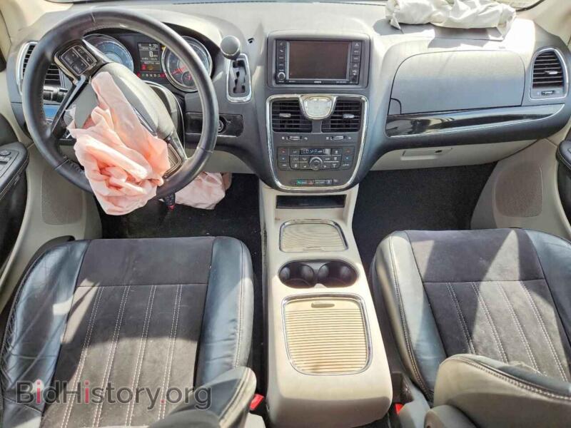2014 Chrysler MINIVAN (VIN 2C4RC1CGXER252249) — photo 8 of 16