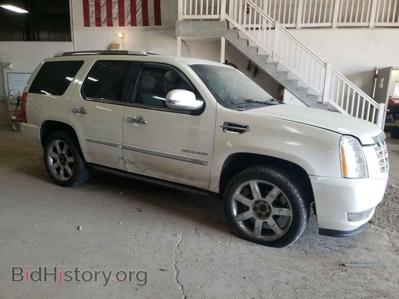 2011 CADILLAC ESCALADE - VIN: 1GYS4CEF6BR126724 - Фото 4