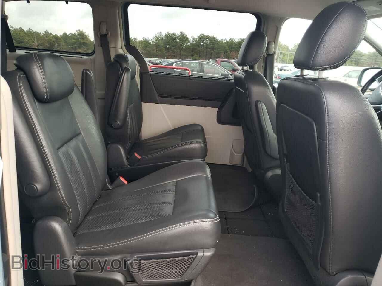 2009 CHRYSLER MINIVAN - VIN: 2A8HR54X89R652874 - Фото 6