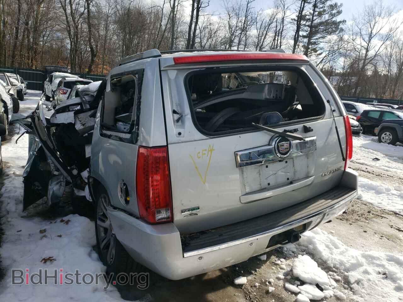 2011 CADILLAC ESCALADE - VIN: 1GYS4CEF3BR374283 - Фото 3