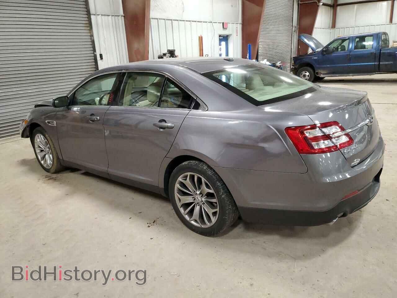 2013 FORD TAURUS - VIN: 1FAHP2F85DG208823 - Фото 2