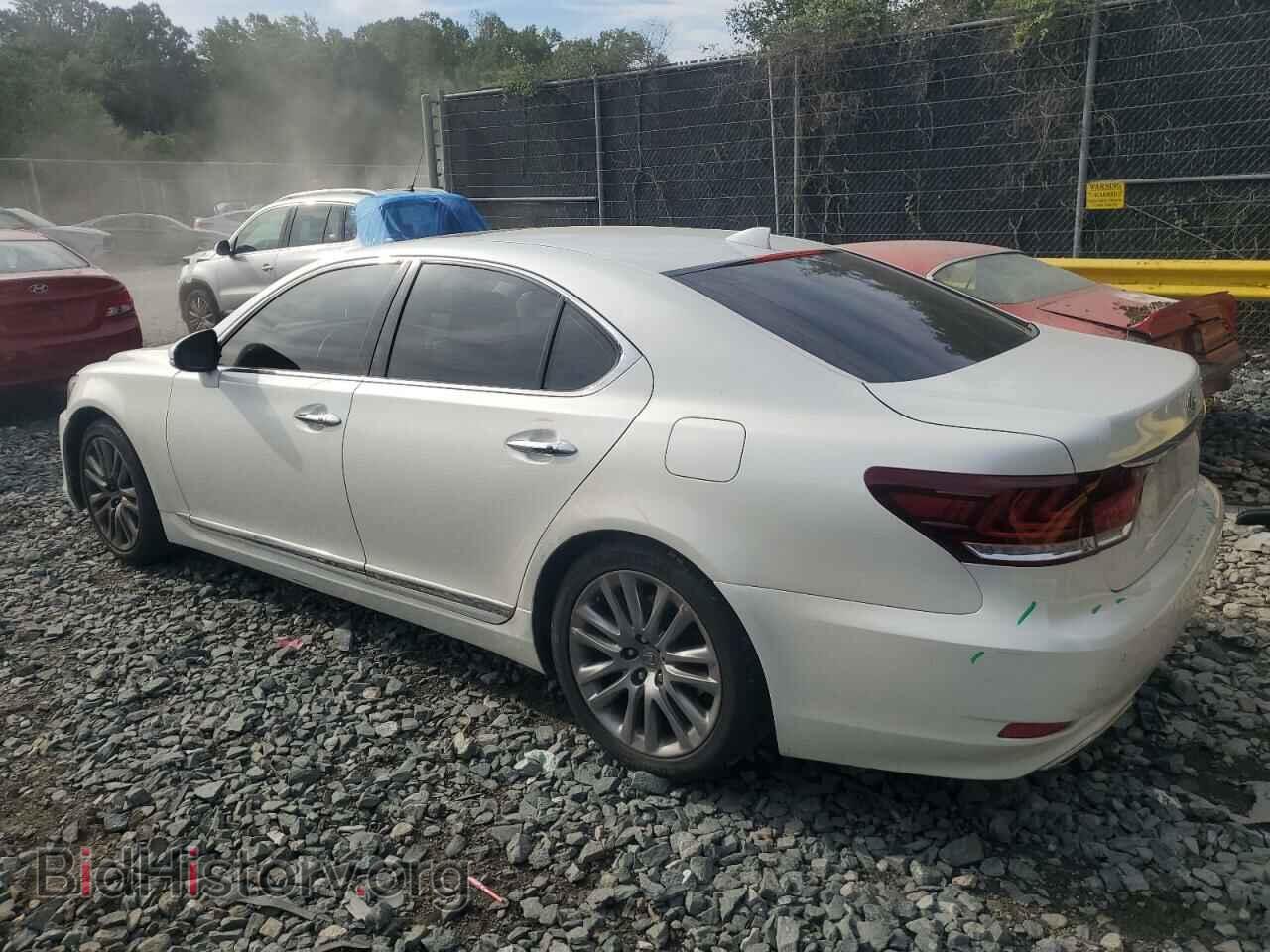 2014 LEXUS LS460 - VIN: JTHBL5EF7E5129226 - Photo 2
