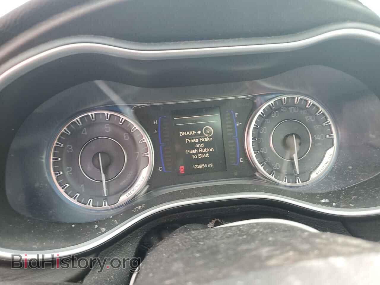 2016 CHRYSLER 200 - VIN: 1C3CCCAB6GN129688 - Фото 9