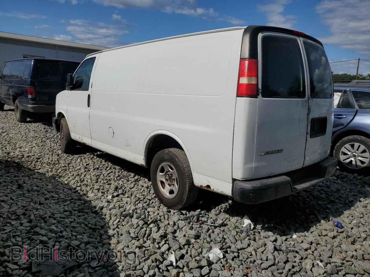 2007 CHEVROLET EXPRESS - VIN: 1GCFG15X271212629 - Фото 2