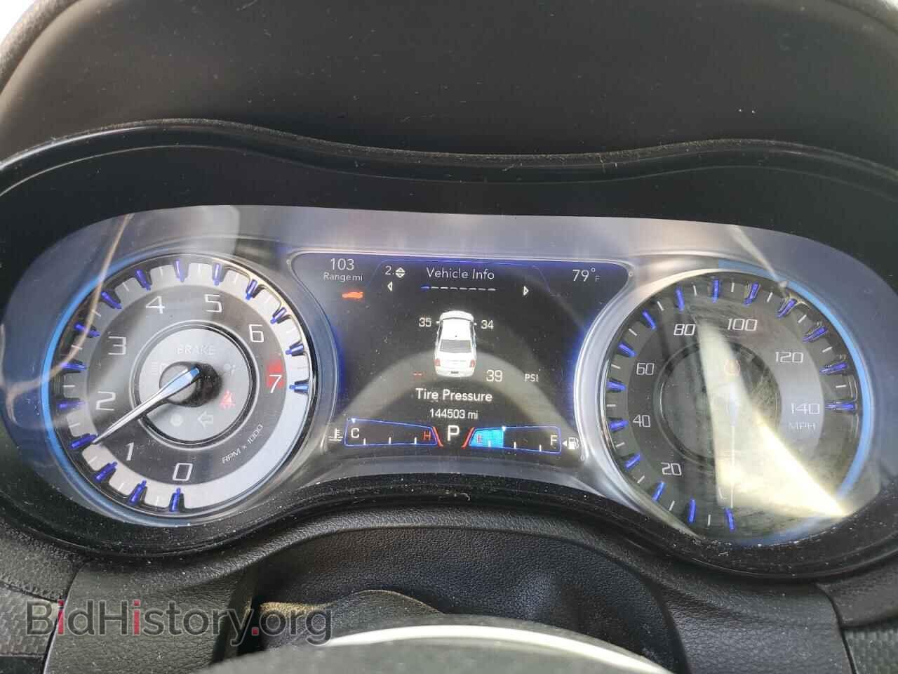 2016 CHRYSLER 300 - VIN: 2C3CCAGG3GH183062 - Фото 9