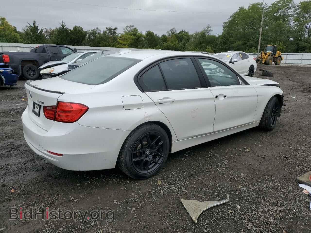 2013 BMW 3 SERIES - VIN: WBA3B3C5XDF542190 - Фото 3
