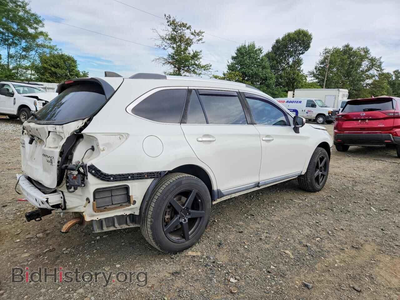 2018 SUBARU OUTBACK - VIN: 4S4BSETC8J3243234 - Фото 3