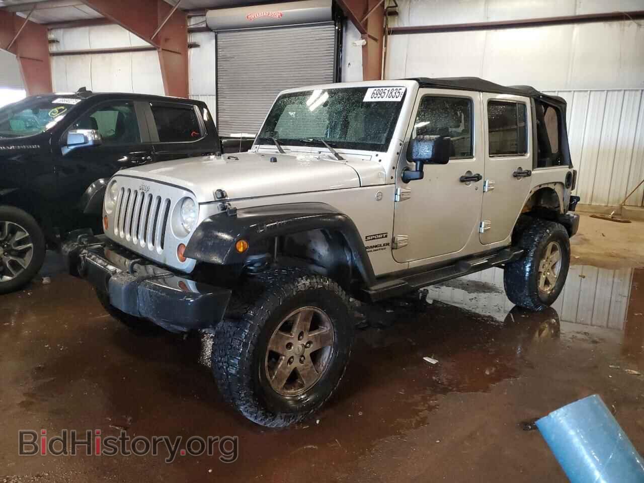 Фотография 1J4BA3H18BL512024 - JEEP WRANGLER 2011