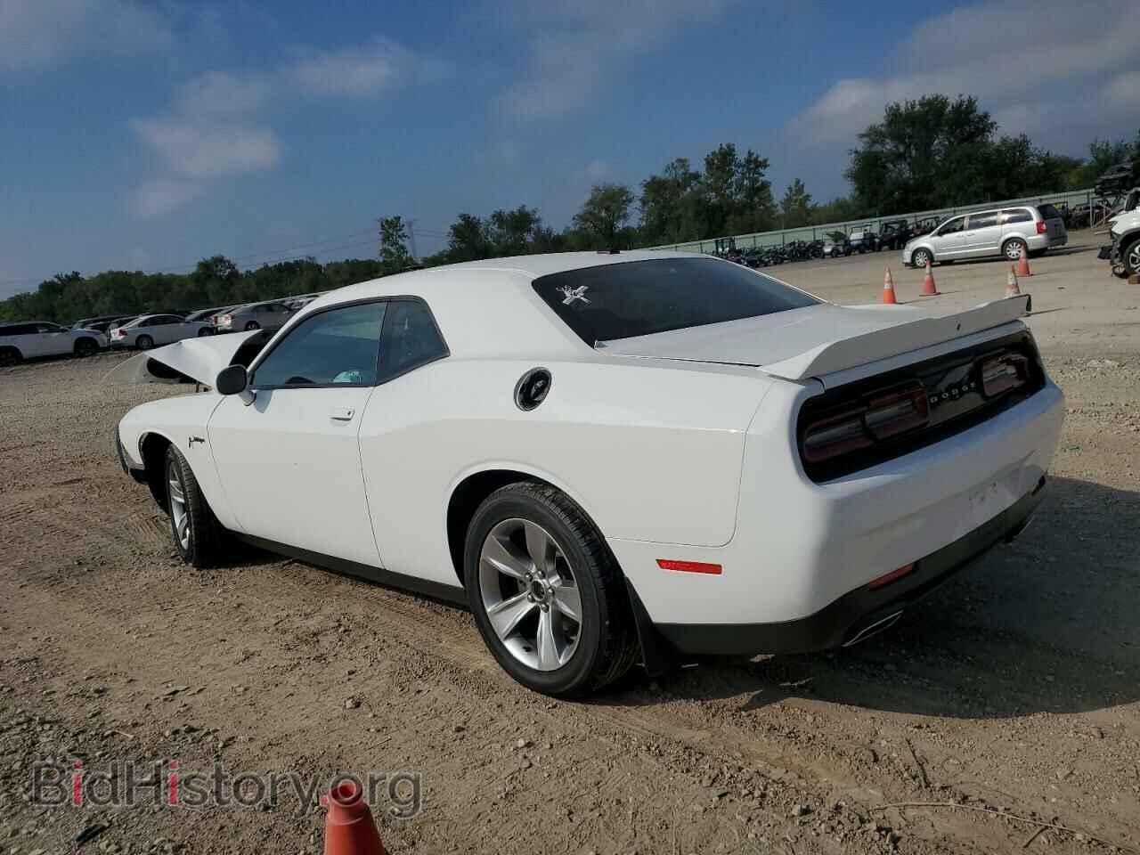 2018 DODGE CHALLENGER - VIN: 2C3CDZAG6JH276721 - Photo 2