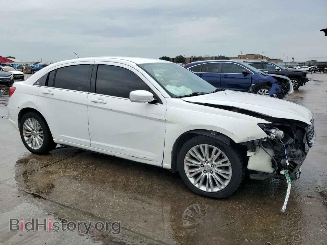 2013 CHRYSLER 200 - VIN: 1C3CCBBB0DN694250 - Фото 4