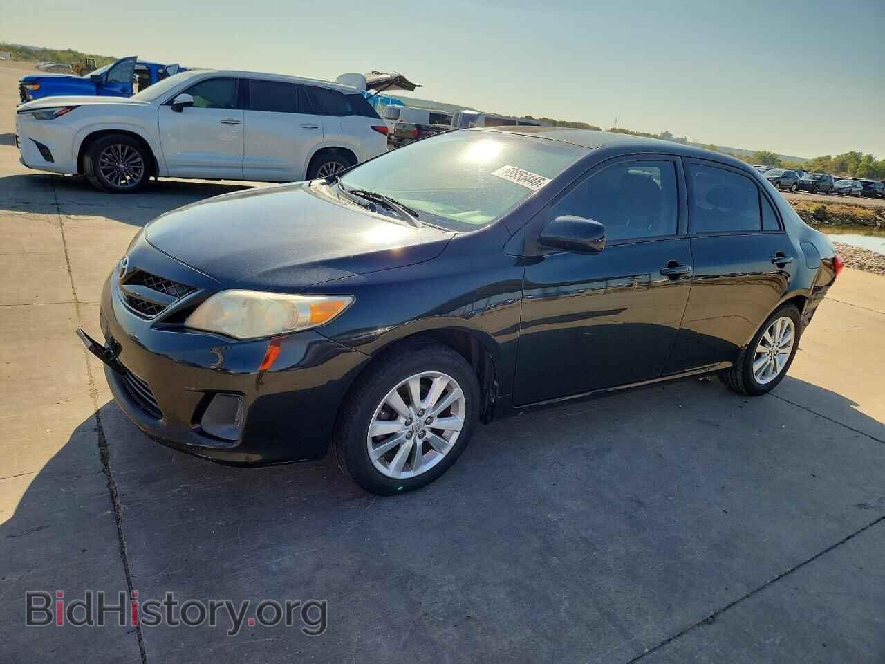 Photo 2T1BU4EE6BC592747 - TOYOTA COROLLA 2011