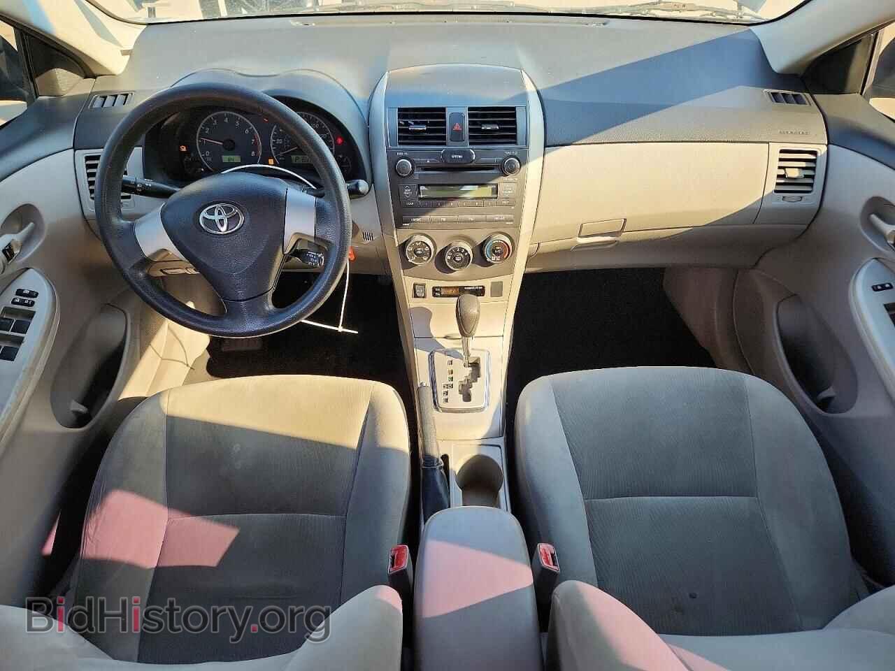 2011 TOYOTA COROLLA - VIN: 2T1BU4EE6BC592747 - Фото 8