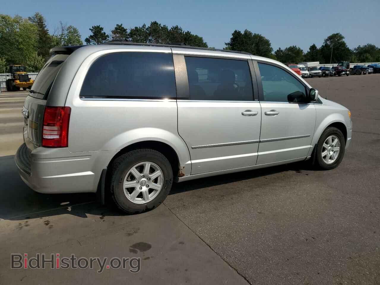 2010 CHRYSLER MINIVAN - VIN: 2A4RR8DX3AR352123 - Фото 3