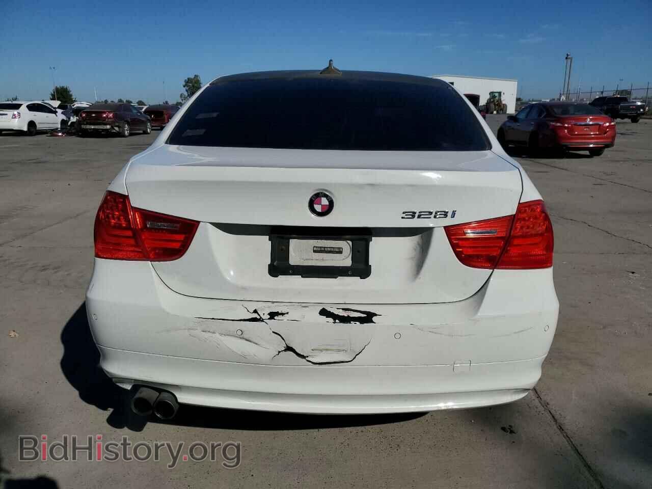 2011 BMW 3 SERIES - VIN: WBAPH7C55BE678690 - Фото 6