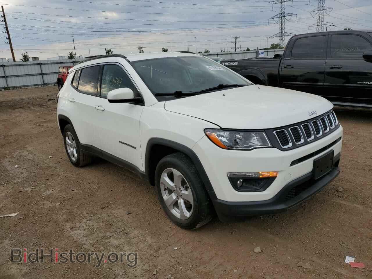 2018 JEEP COMPASS - VIN: 3C4NJCBB2JT240755 - Фото 4