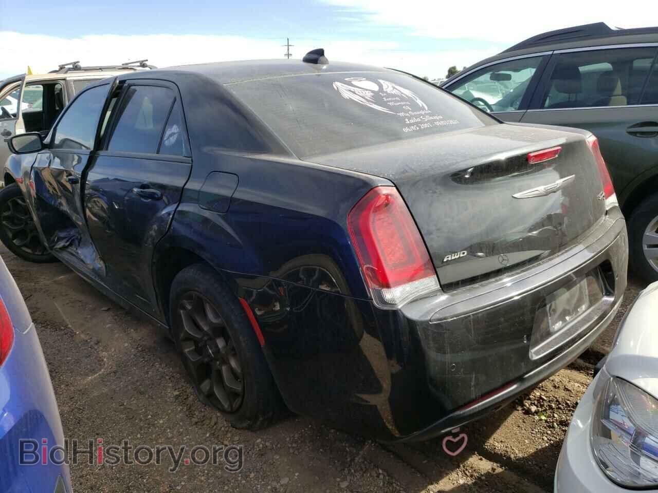 2016 CHRYSLER 300 - VIN: 2C3CCAGG8GH296134 - Фото 2