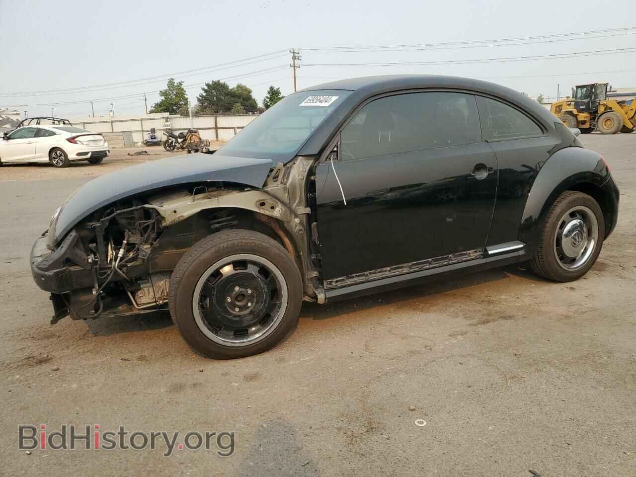 Photo 3VWJP7AT9CM612357 - VOLKSWAGEN BEETLE 2012