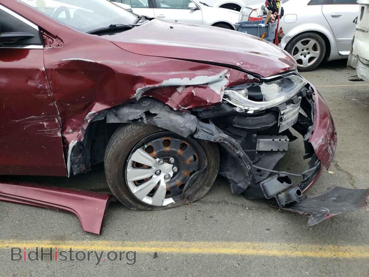 2015 CHRYSLER 200 - VIN: 1C3CCCFB5FN587777 - Фото 9