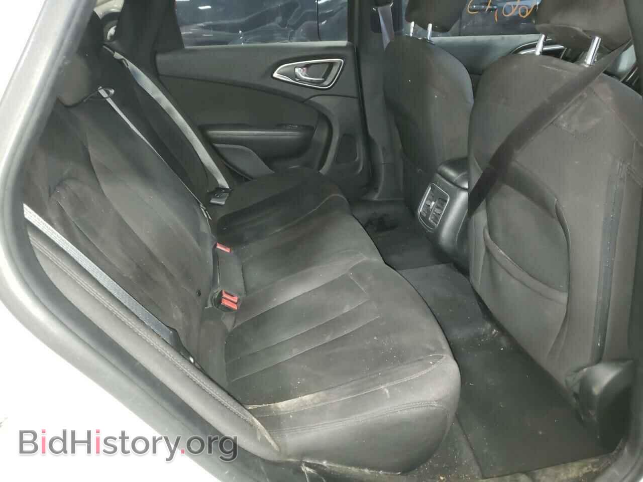 2015 CHRYSLER 200 - VIN: 1C3CCCABXFN554183 - Фото 6