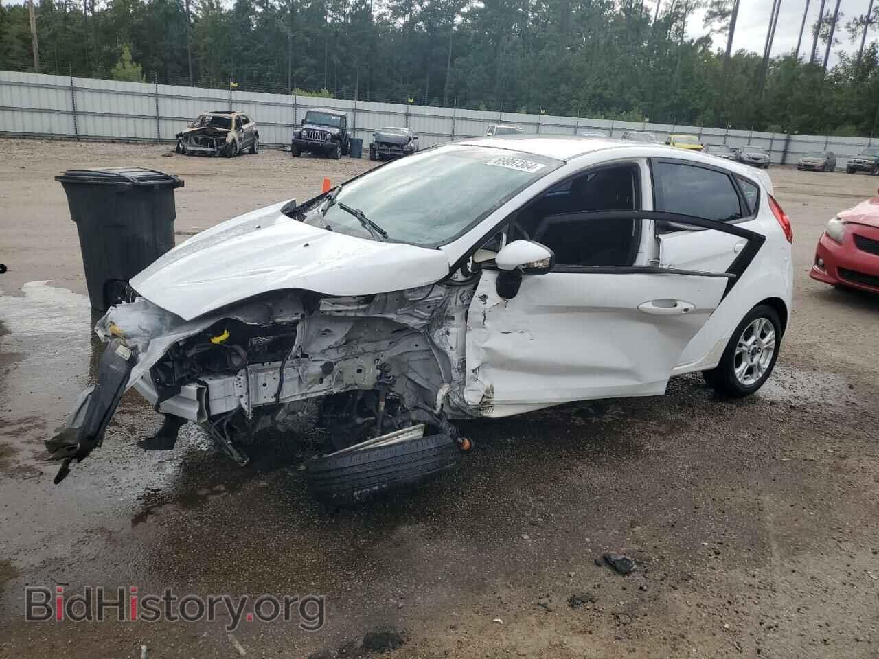 Photo 3FADP4EJ7FM148244 - FORD FIESTA 2015
