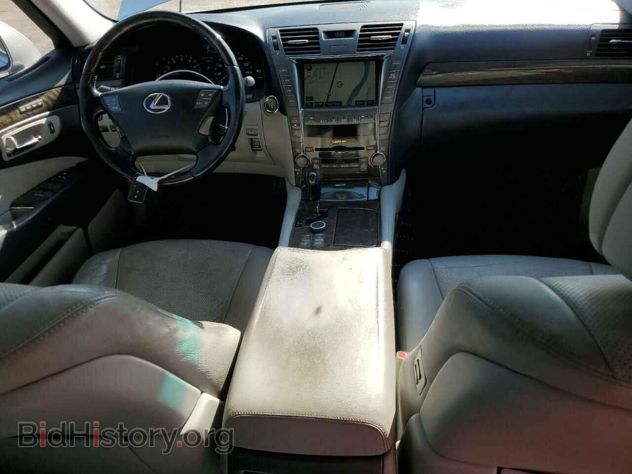 2009 LEXUS LS460 - VIN: JTHCL46F795001457 - Photo 8