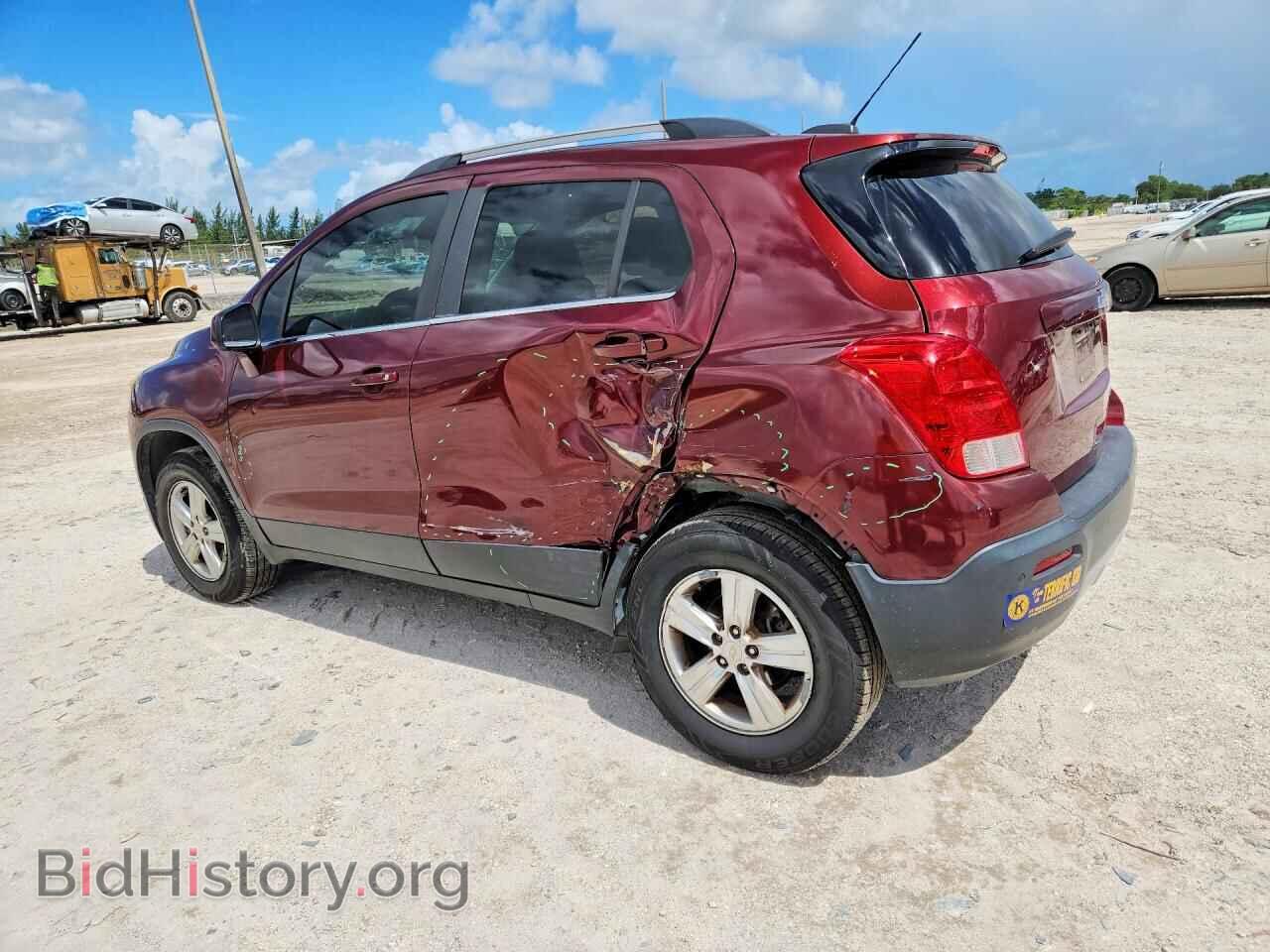 2016 CHEVROLET TRAX - VIN: 3GNCJPSB2GL214705 - Photo 2