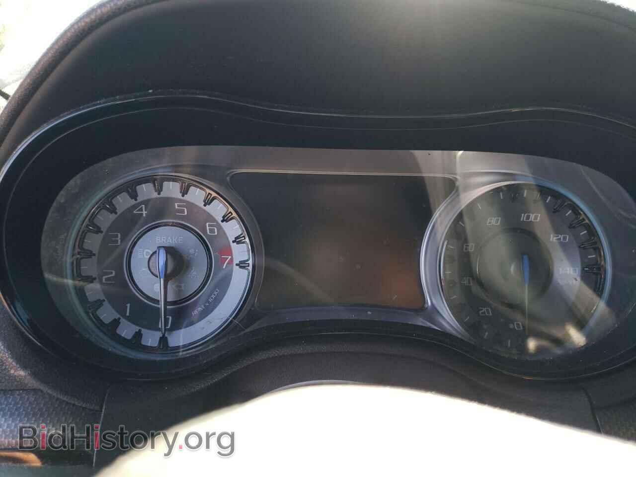 2015 CHRYSLER 300 - VIN: 2C3CCAGG7FH909035 - Фото 9