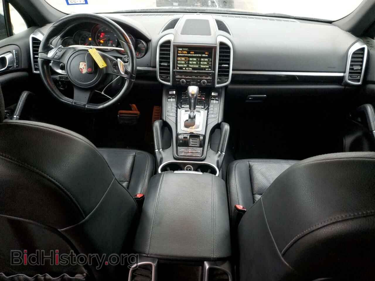 2011 PORSCHE CAYENNE - VIN: WP1AA2A22BLA08372 - Фото 8